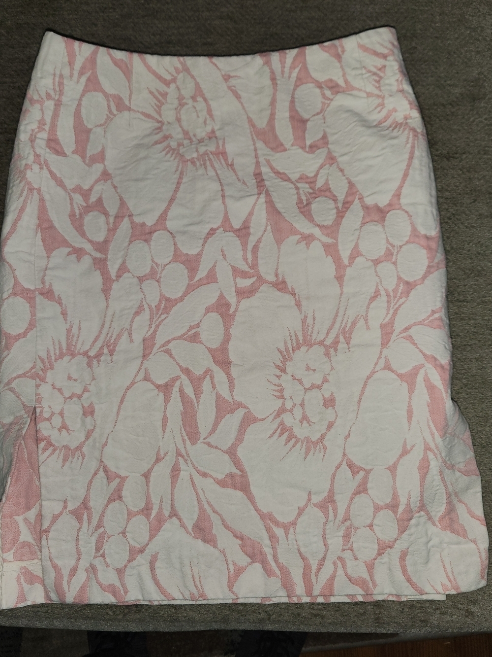 J. Crew Jacquard Pencil Skirt Floral Pink/white Size 8